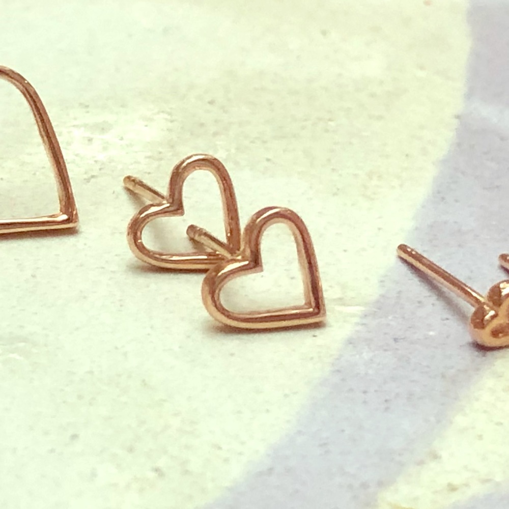 14K Solid Gold “SMALL Carried Heart” Studs
